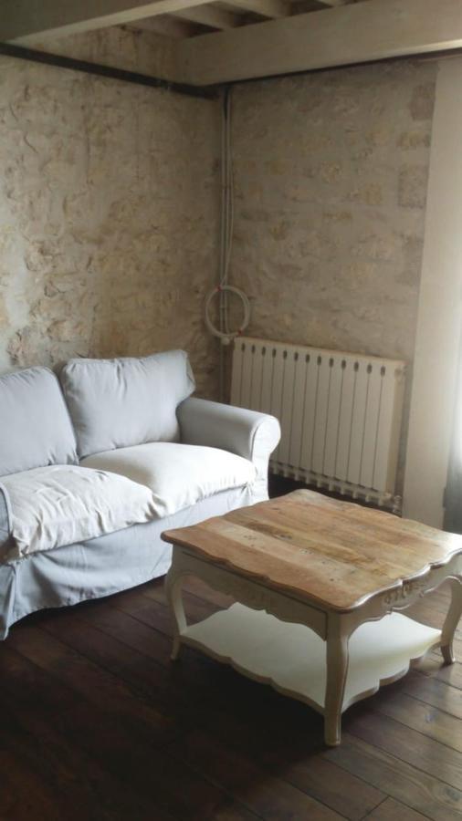 Mas De Karlotte Apartment Перн-ле-Фонтен Екстериор снимка