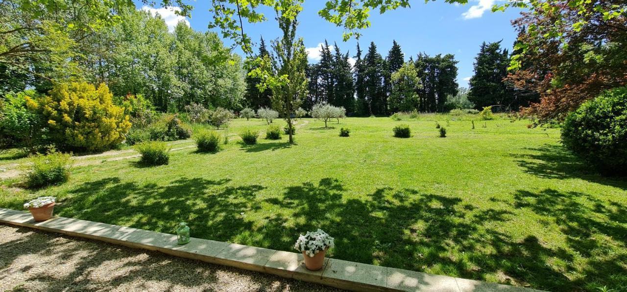 Mas De Karlotte Apartment Перн-ле-Фонтен Екстериор снимка